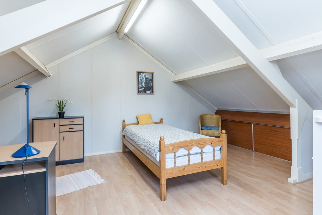 Move-in Ready Semi-Detached Family Home with Garage in Heerlen — 31