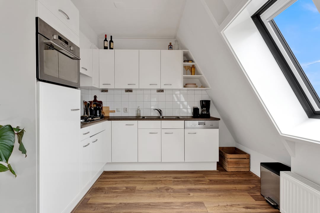 Well-Maintained Penthouse in the Heart of Ermelo — 16