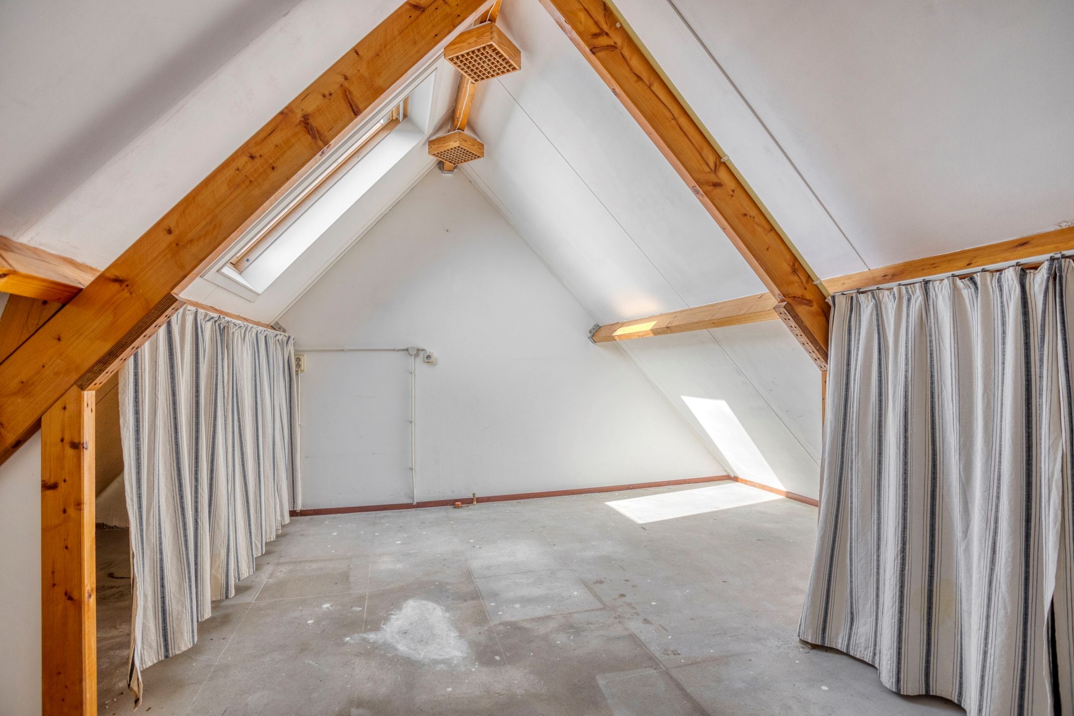 Energy-Efficient Terraced Home in Peaceful Valburg — 24
