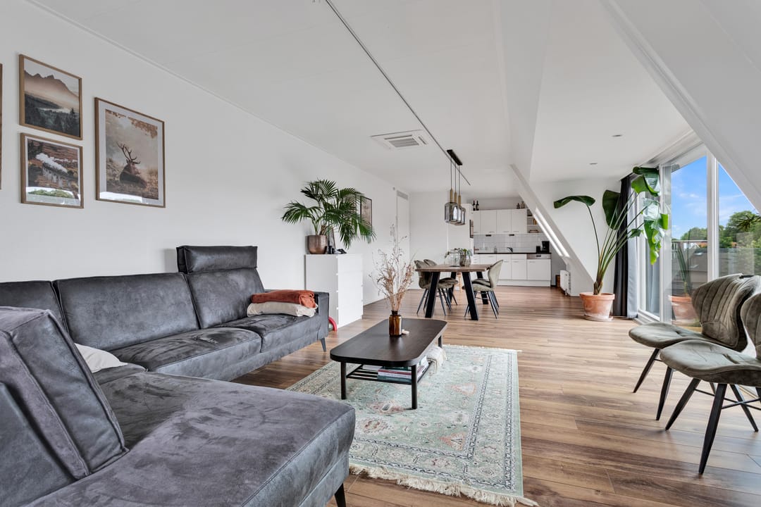 Well-Maintained Penthouse in the Heart of Ermelo — 13
