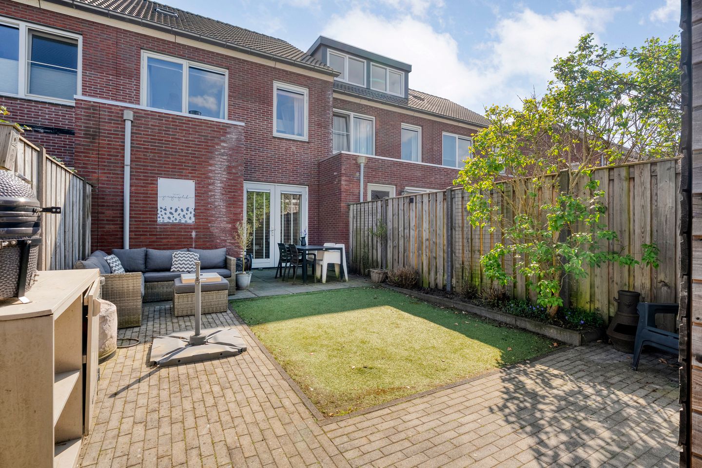 Modern Energy-Efficient Terraced House with South-Facing Garden — 29