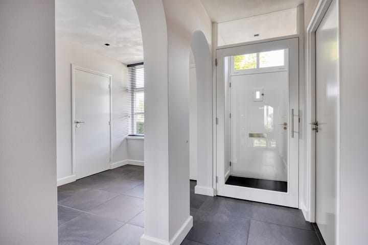 Vrijstaande woning te koop: Lithoijense Dijk 11, Lithoijen