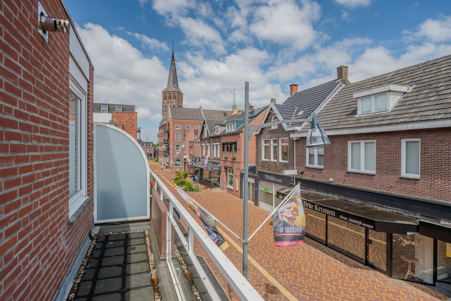 Photo 35 of Kerkstraat 8