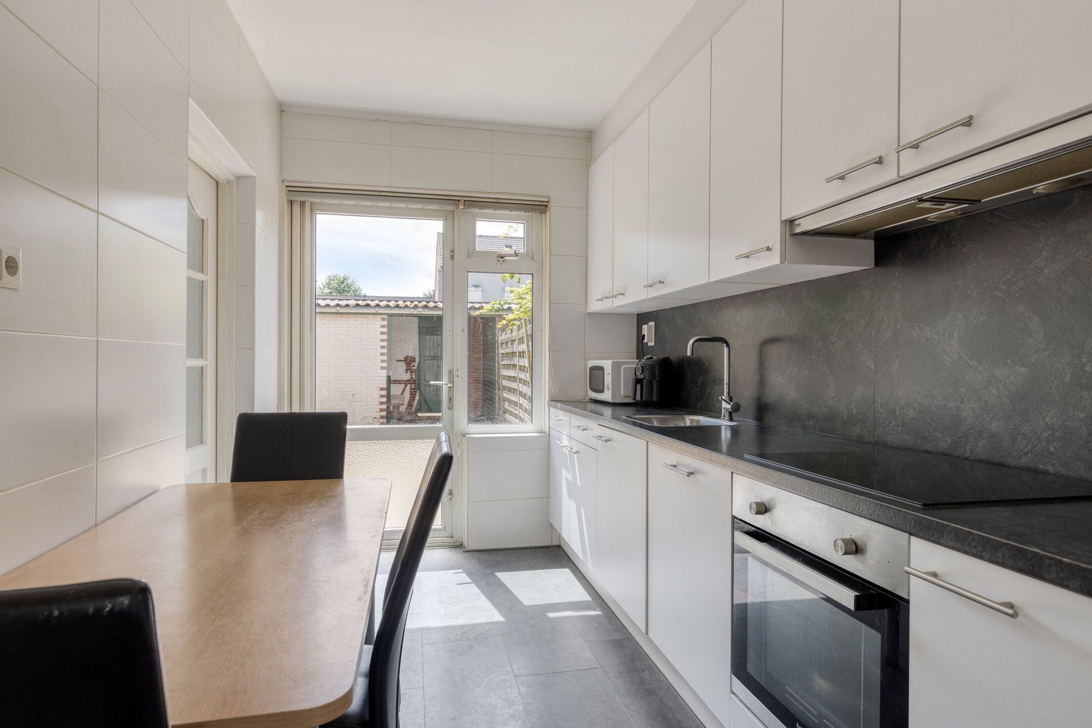 Photo 9 of Prins Clausstraat 19