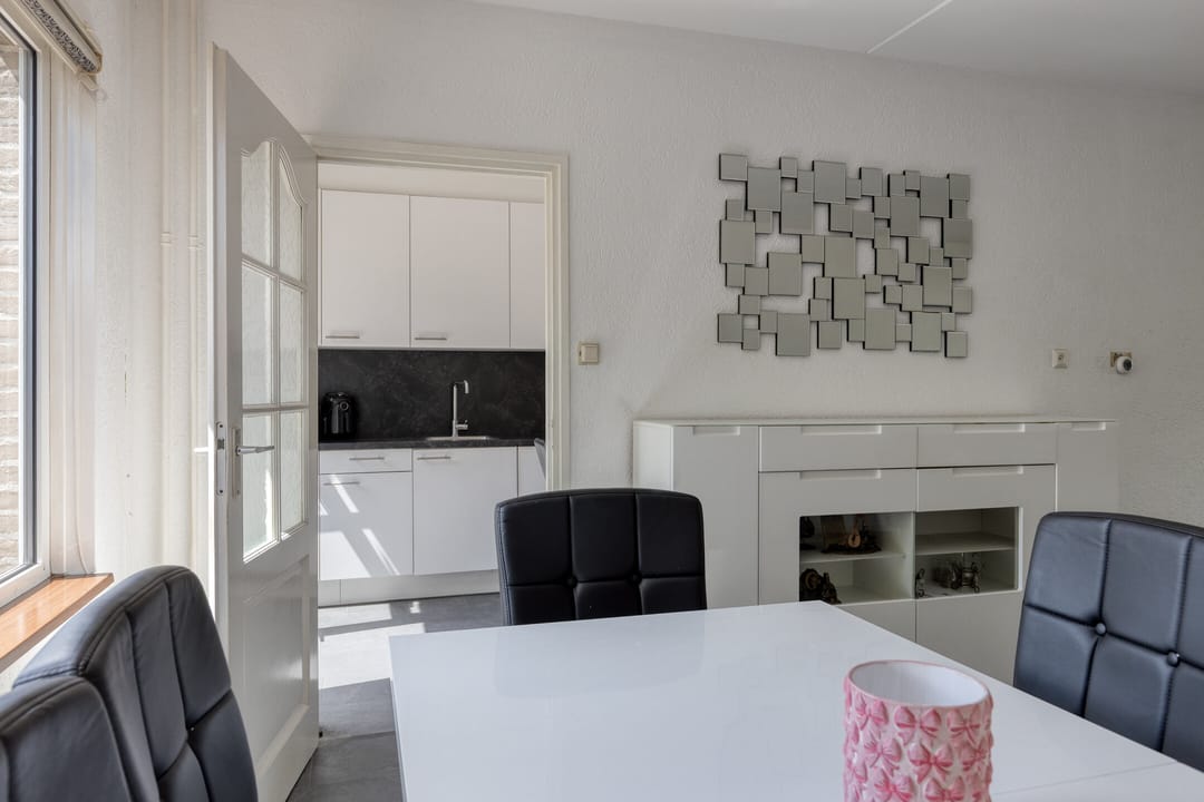 Photo 7 of Prins Clausstraat 19