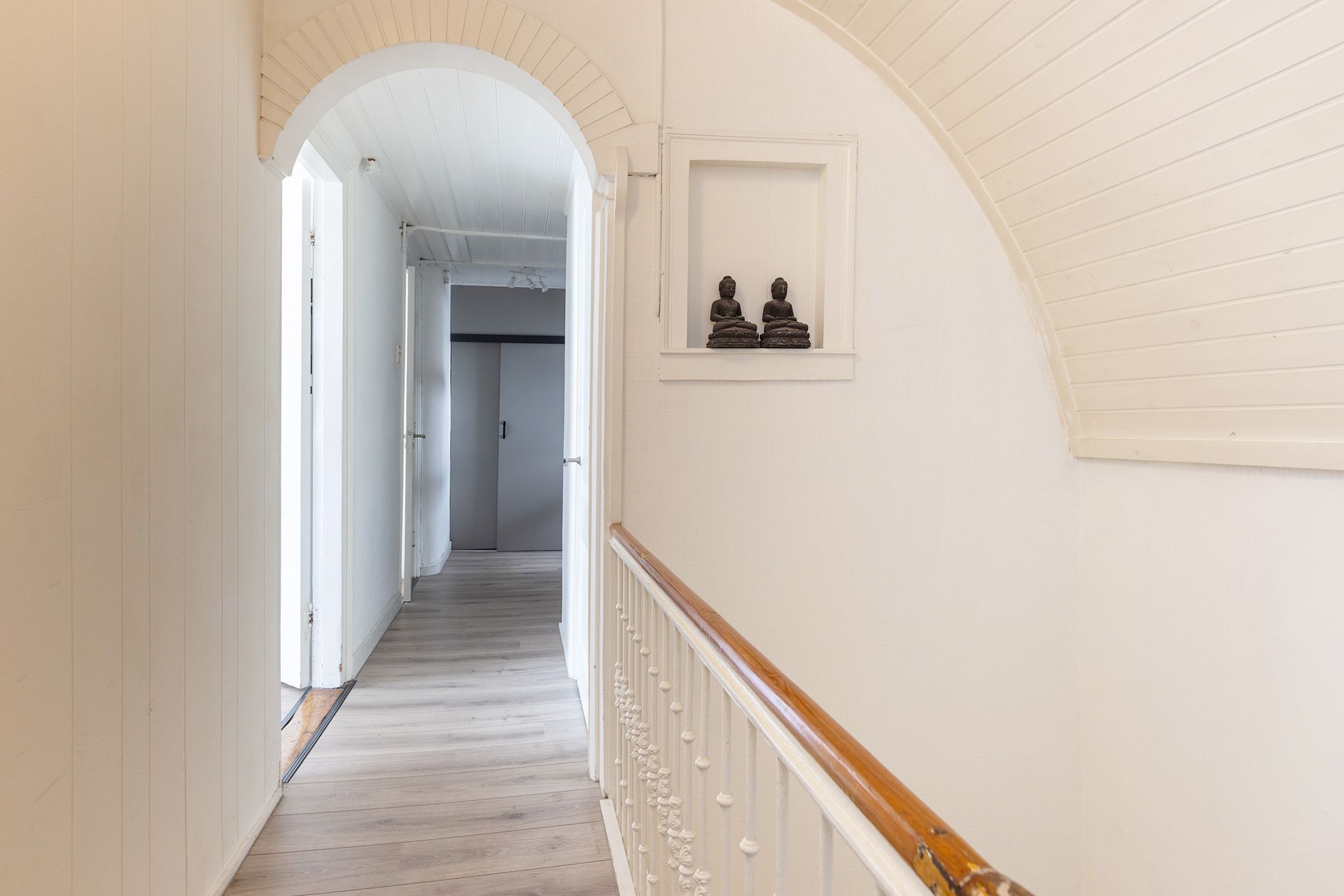 Monumental Upper Apartment with Rooftop Terrace in Borculo Center — 9