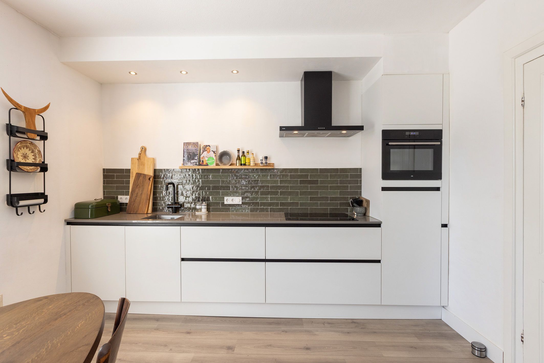 Monumental Upper Apartment with Rooftop Terrace in Borculo Center — 18