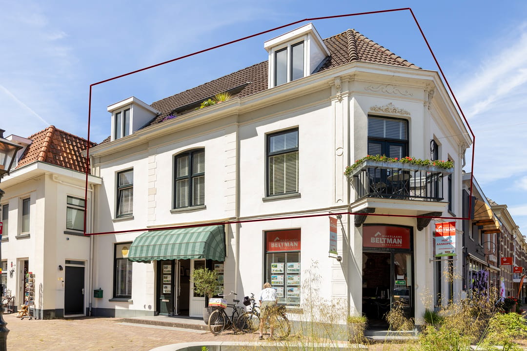 Monumental Upper Apartment with Rooftop Terrace in Borculo Center — 41