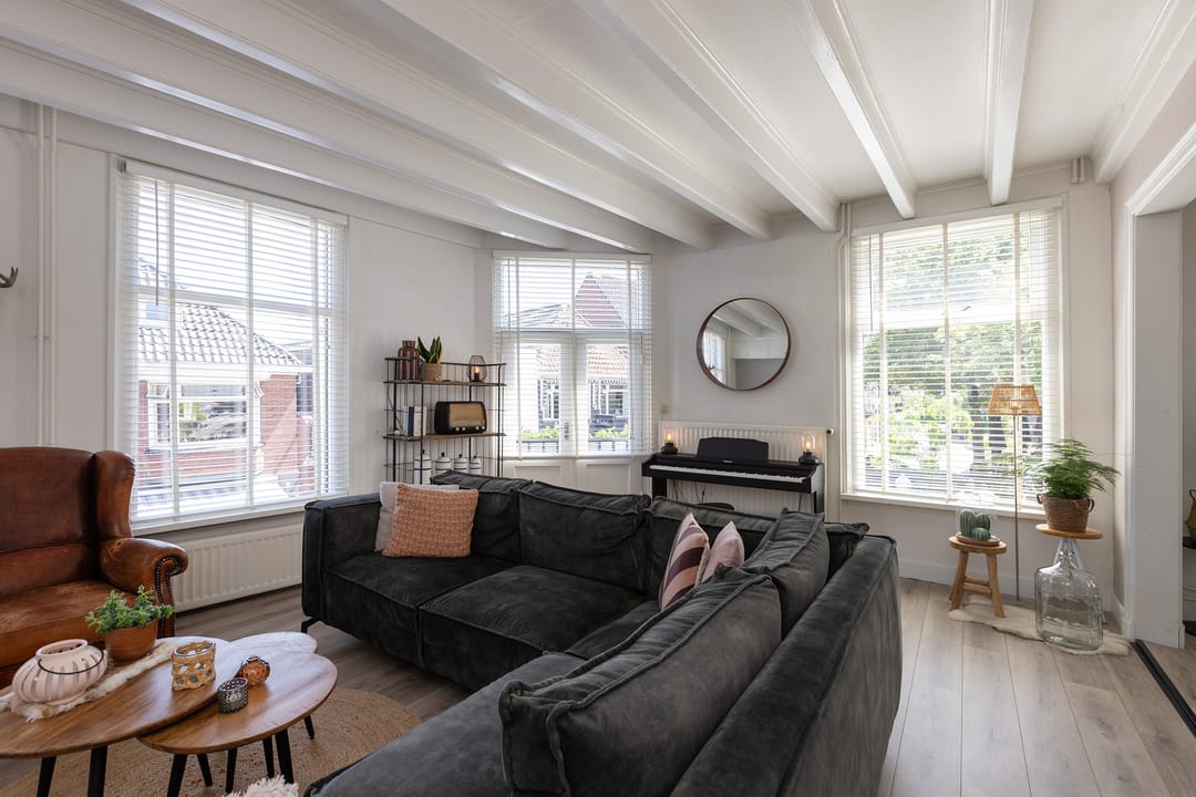 Monumental Upper Apartment with Rooftop Terrace in Borculo Center — 13