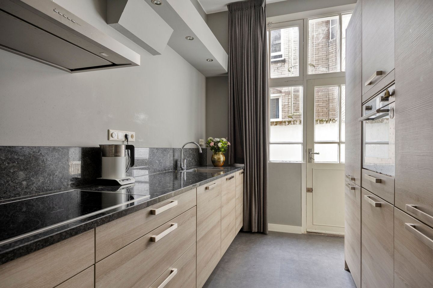 Photo 4 of Staringstraat 25