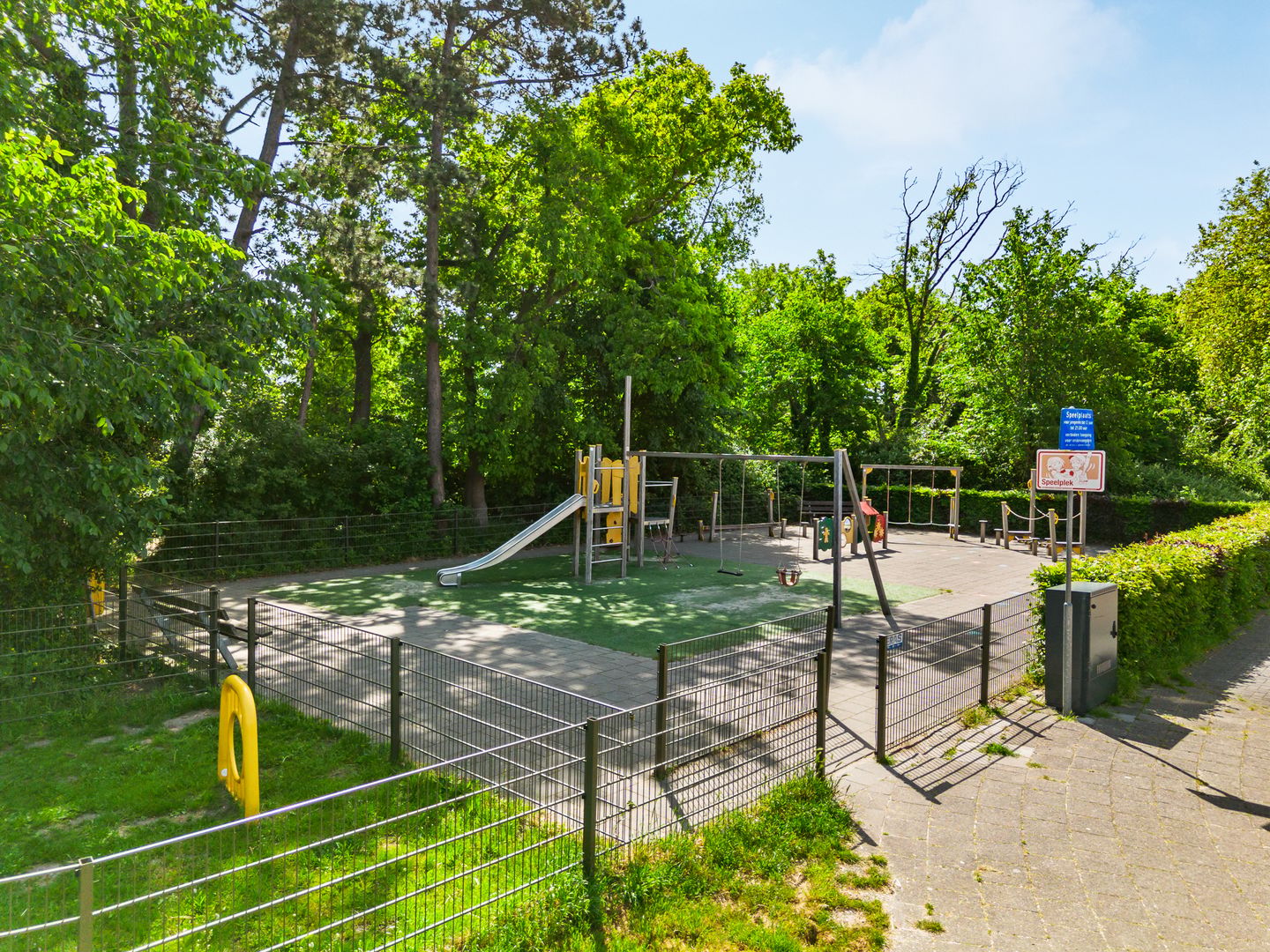 Photo 35 of Leeuweriklaan 7