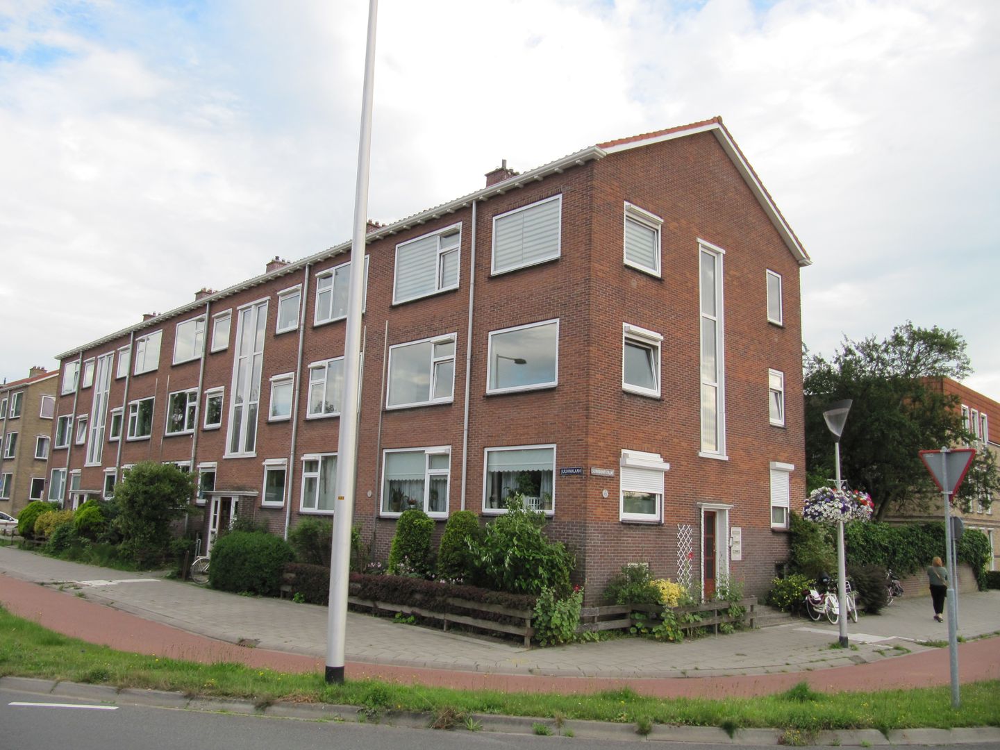 Foto 1 van Surinamestraat 1-B