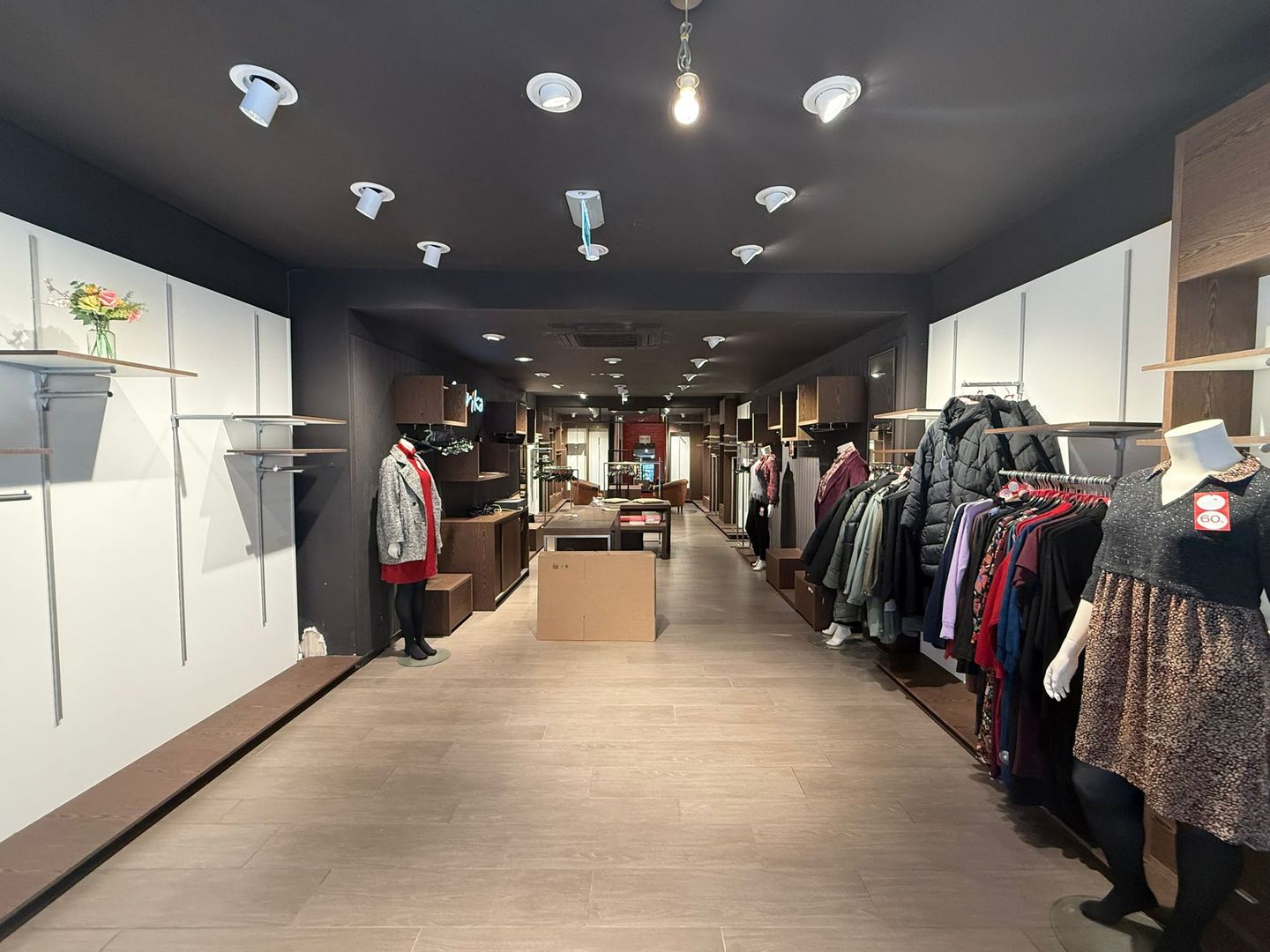 View photo 2 of Grote Houtstraat 88