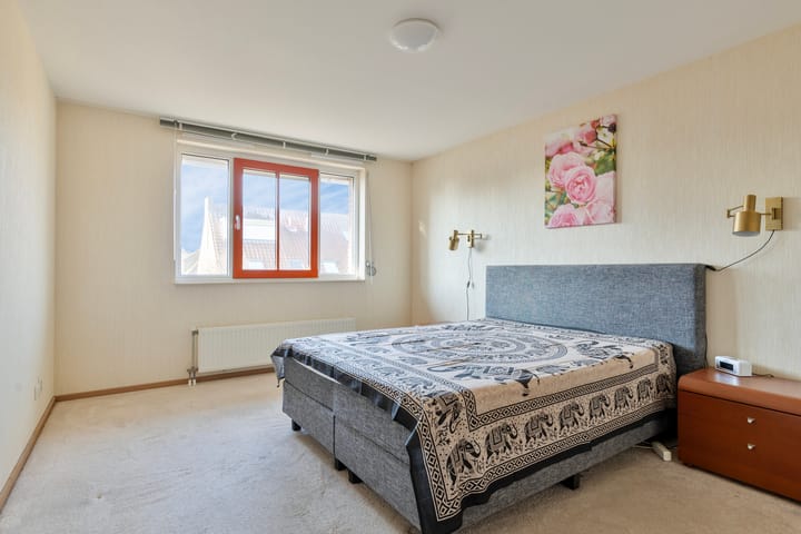 Tussenwoning te koop: Mambo 54, Nieuw-Vennep
