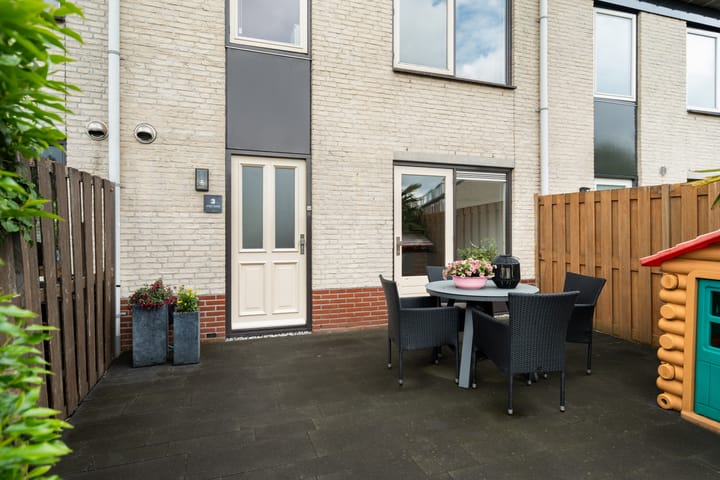 Foto 5 van Margaretha Roosenboomstraat 3