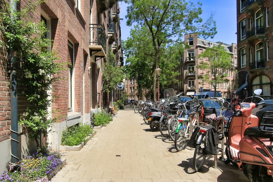 Photo 32 of Hondecoeterstraat 28-2