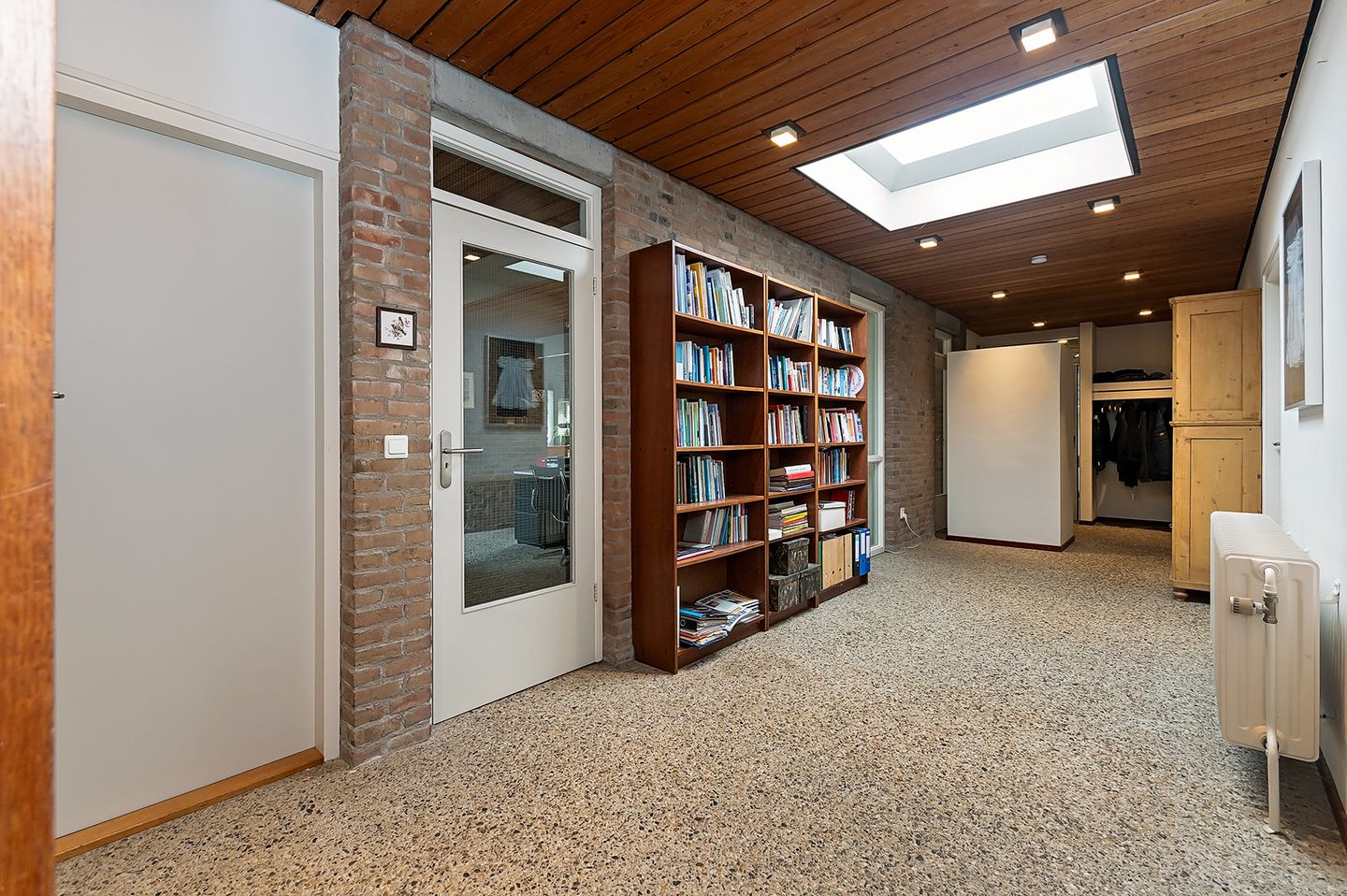 Spacious Detached Family Home in Tranquil Woodland Setting Near Nijmegen — 40