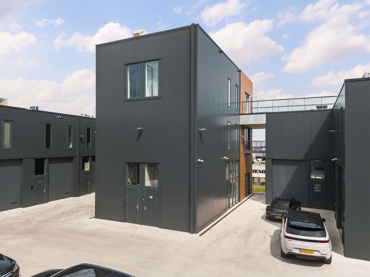 Bekijk foto 1 van Oude Apeldoornseweg 45-061