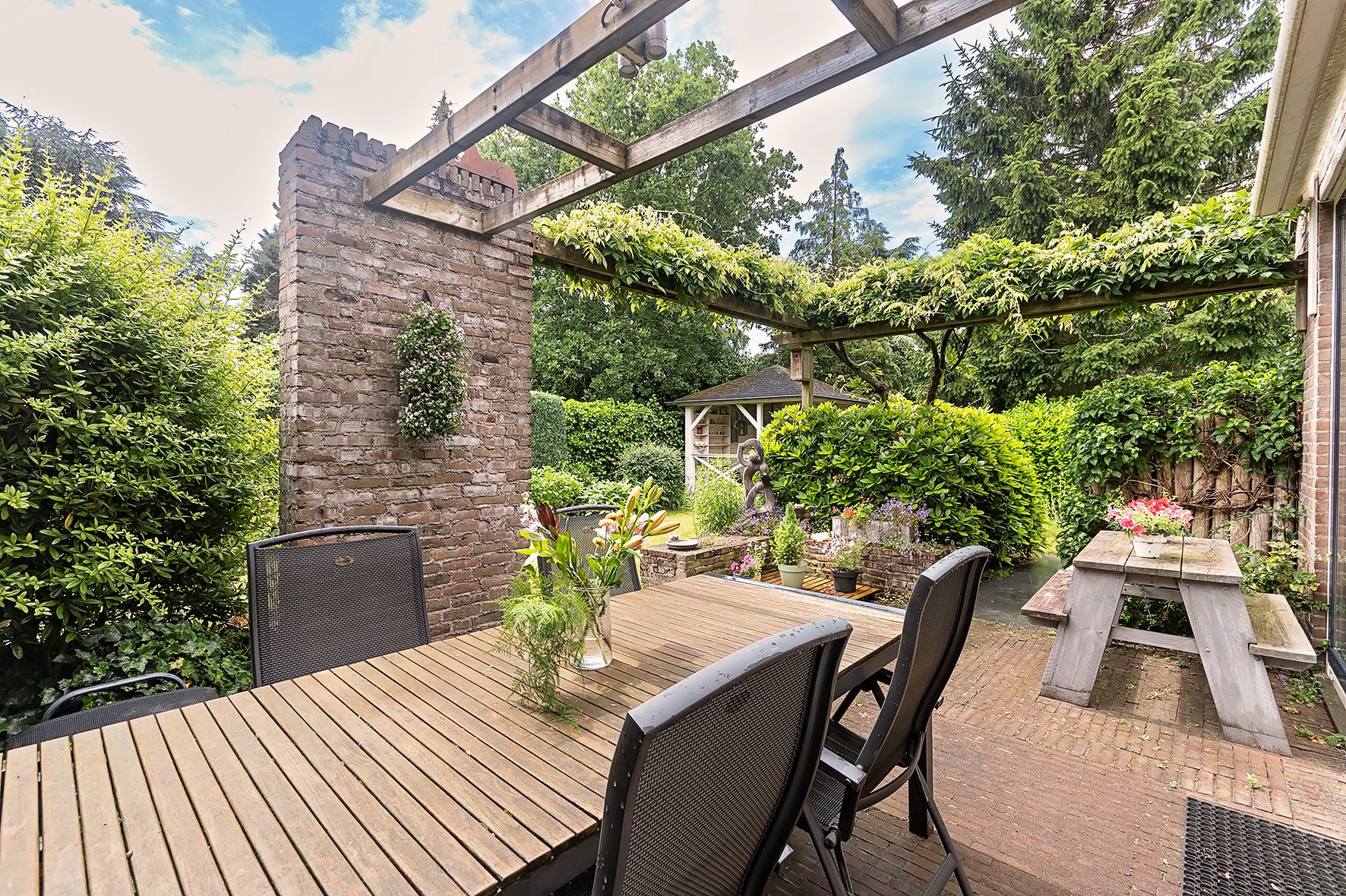 Spacious Detached Family Home in Tranquil Woodland Setting Near Nijmegen — 51