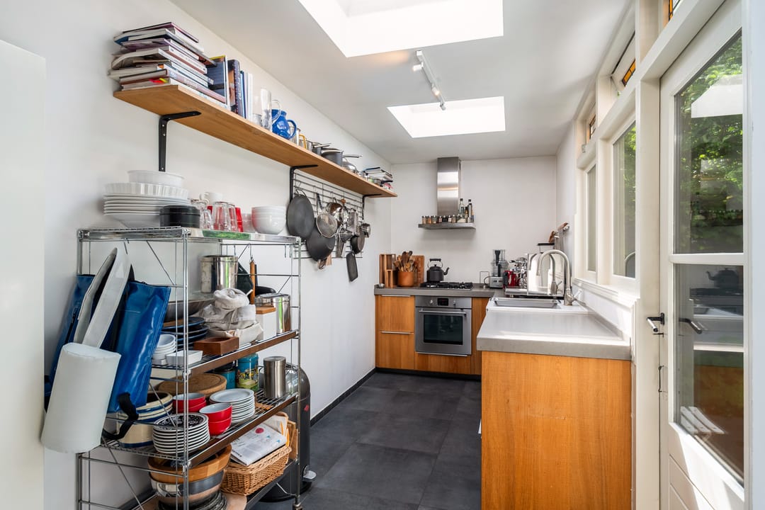 Spacious Family Home with Two Bathrooms in Popular Buiten Wittevrouwen — 16