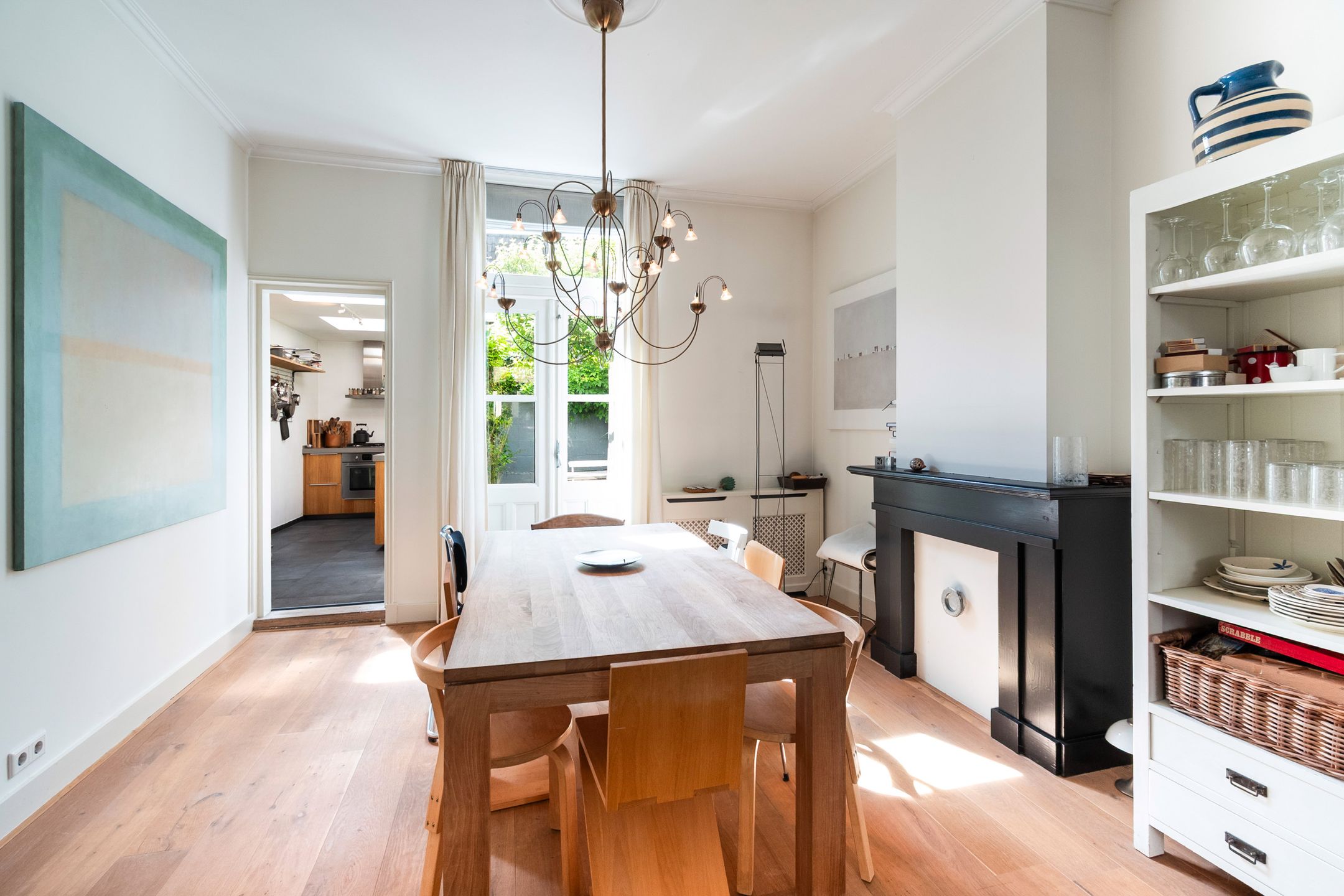 Spacious Family Home with Two Bathrooms in Popular Buiten Wittevrouwen — 15