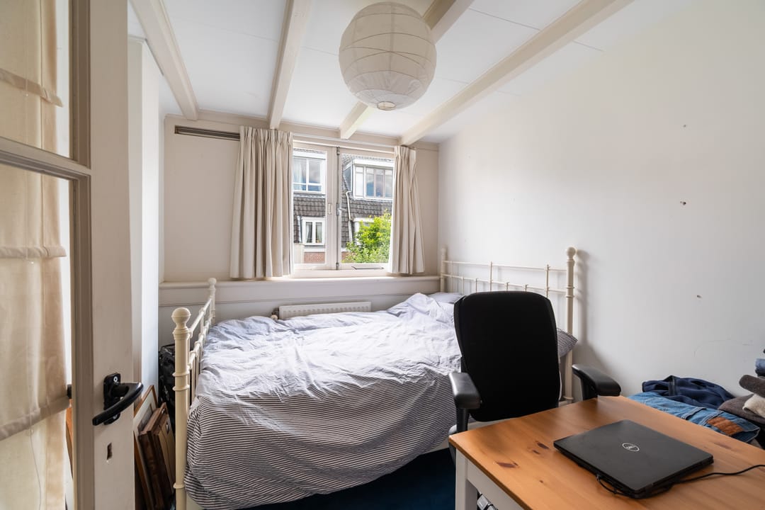 Spacious Family Home with Two Bathrooms in Popular Buiten Wittevrouwen — 32