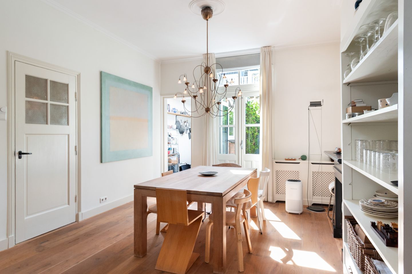 Spacious Family Home with Two Bathrooms in Popular Buiten Wittevrouwen — 14