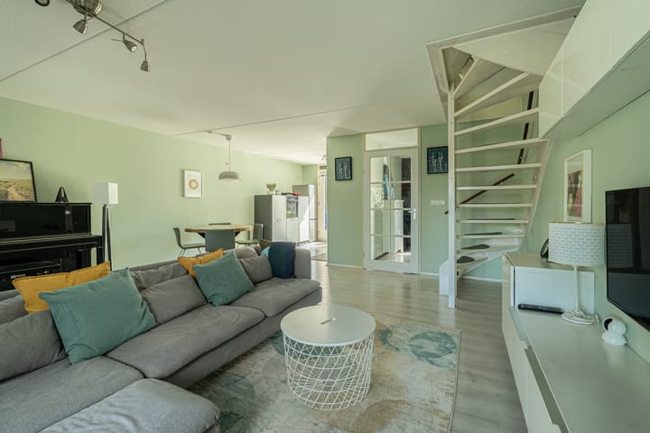 Hoekwoning te koop: Rietzangerstraat 32, 'S-Gravenhage