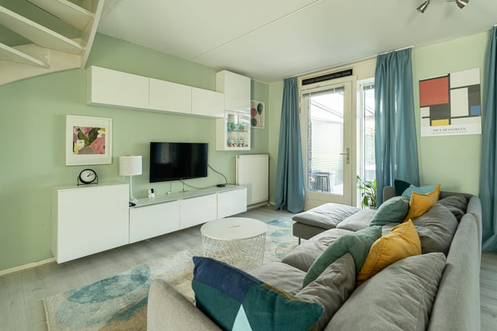 Hoekwoning te koop: Rietzangerstraat 32, 'S-Gravenhage