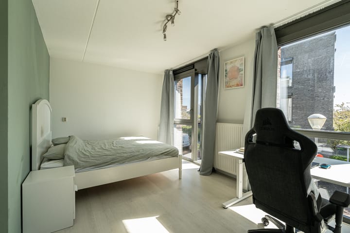 Hoekwoning te koop: Rietzangerstraat 32, 'S-Gravenhage