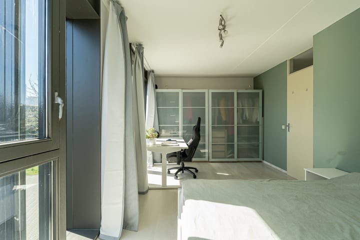 Hoekwoning te koop: Rietzangerstraat 32, 'S-Gravenhage