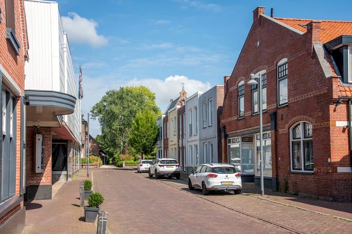 Photo 5 of Hofstraat 16-B