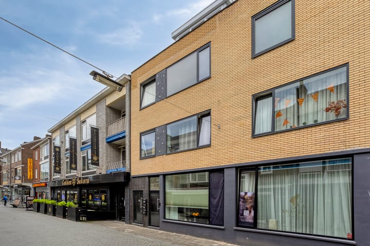 Photo 4 of Marktstraat 13