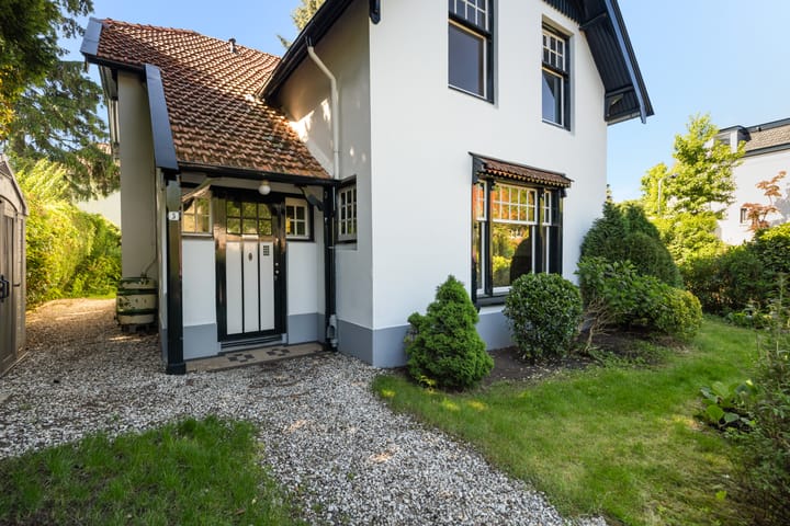 Vrijstaande woning te koop: Oranjelaan 5, Hilversum