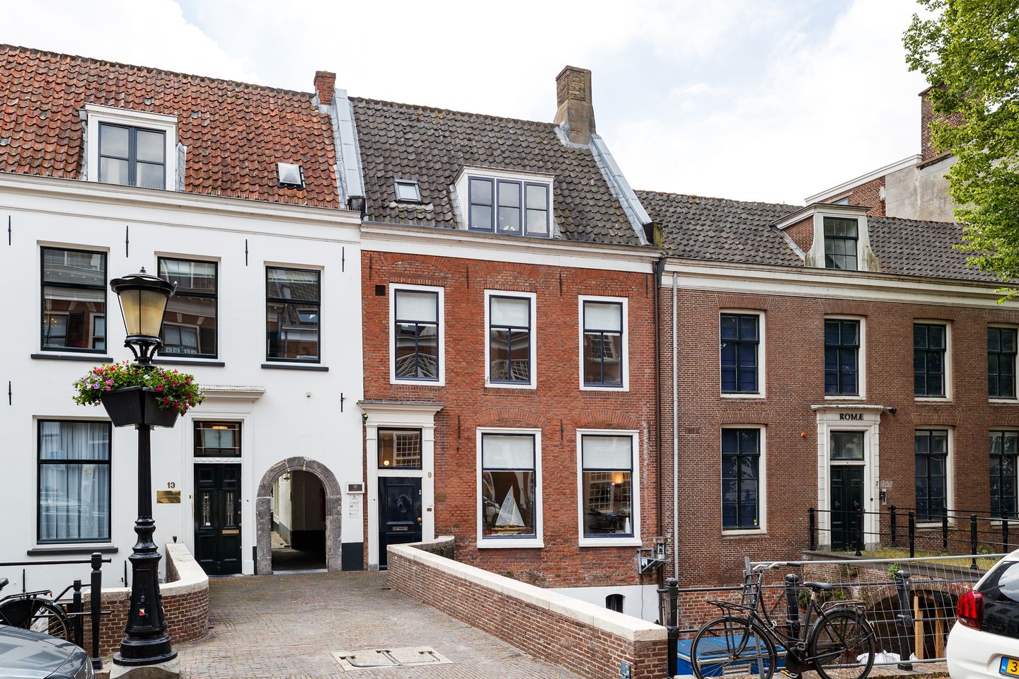 Bekijk foto 1 van Kromme Nieuwegracht 9