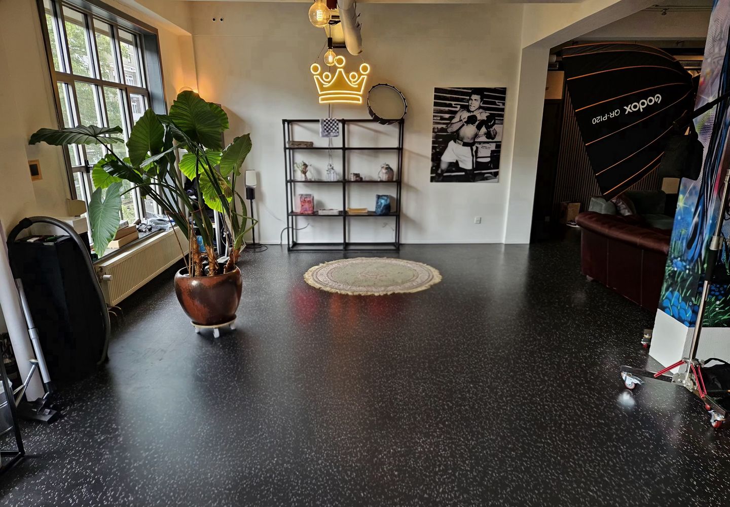 View photo 5 of Coolhaven 238-A