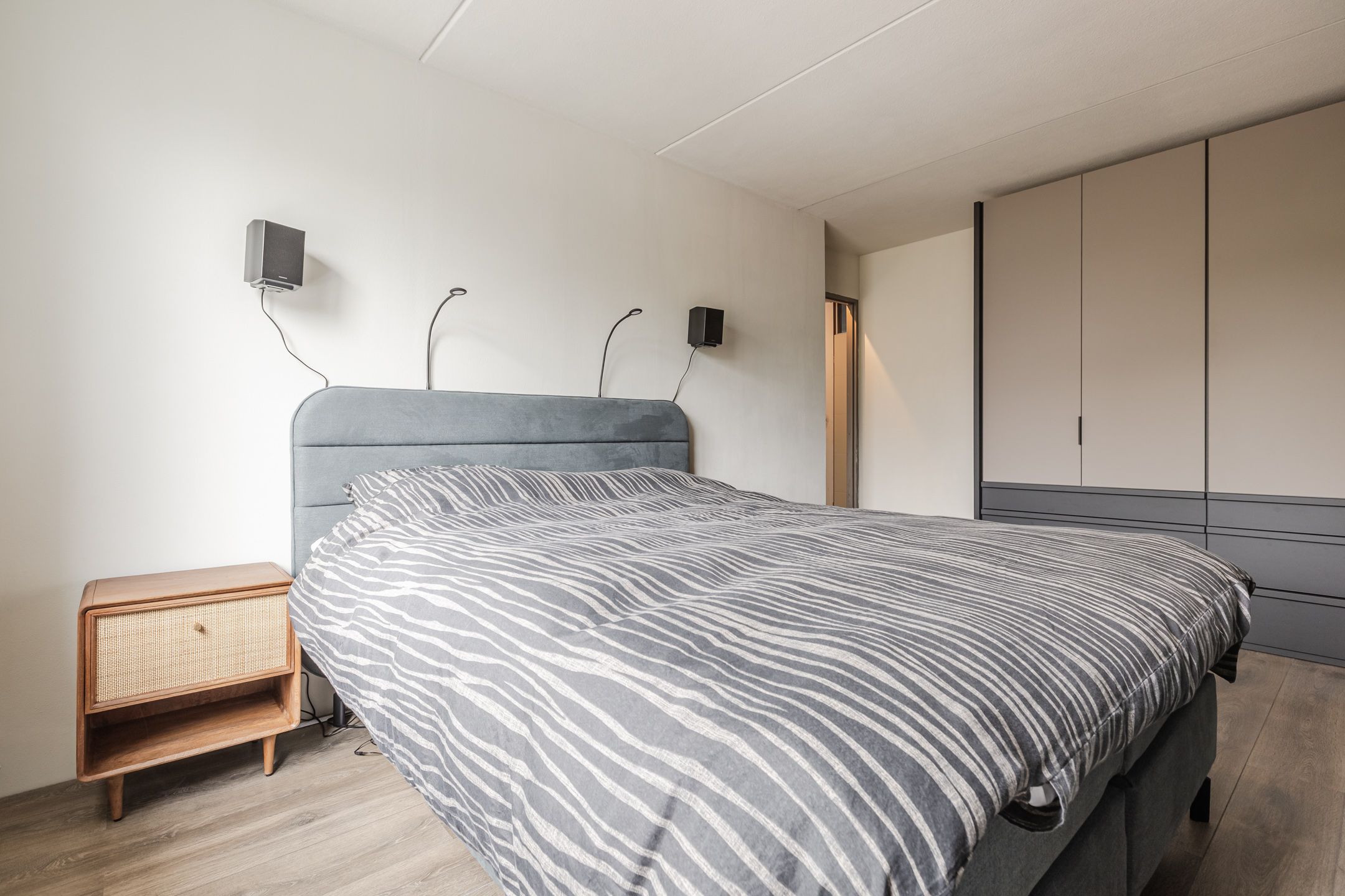 Photo 15 of Rozenstraat 45