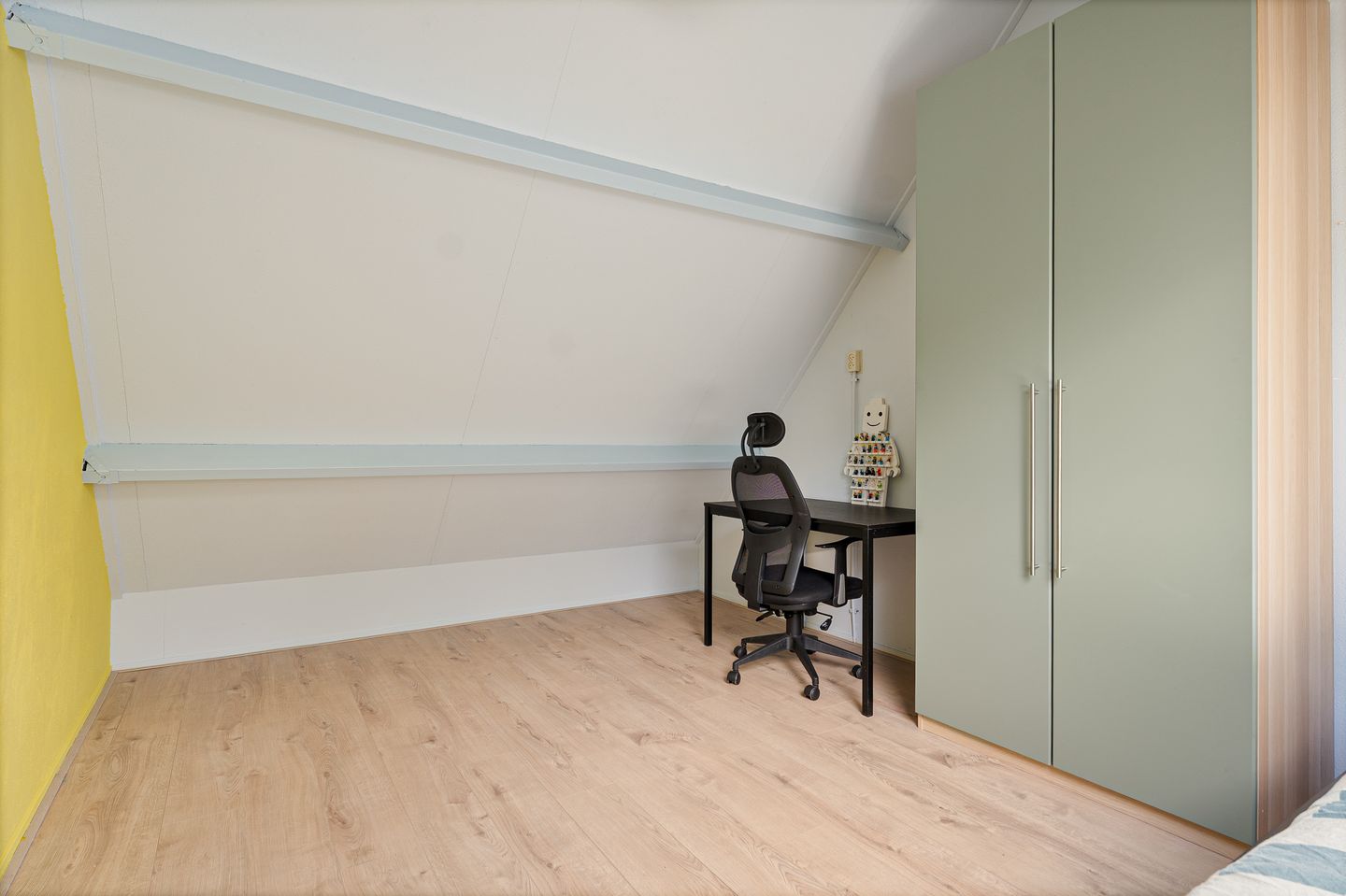 Photo 35 of Voortstukken 12