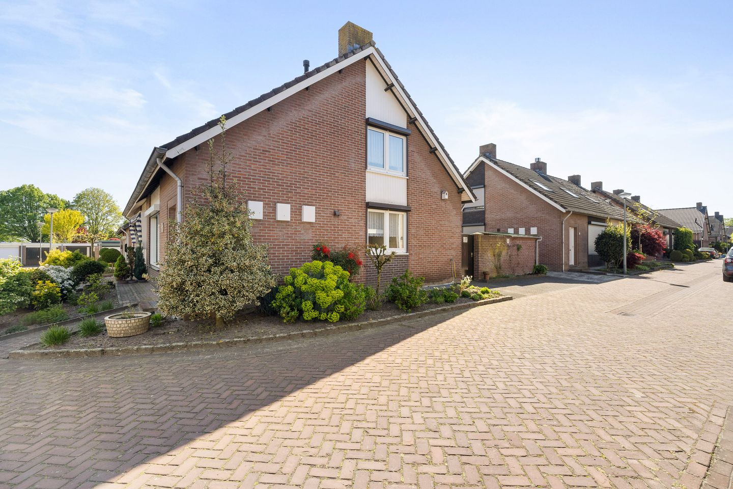 Photo 35 of Lindenstraat 2