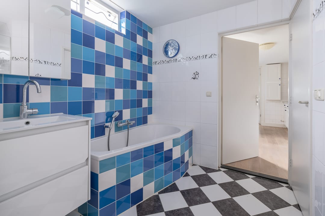 Photo 13 of van Wassenaerstraat 27