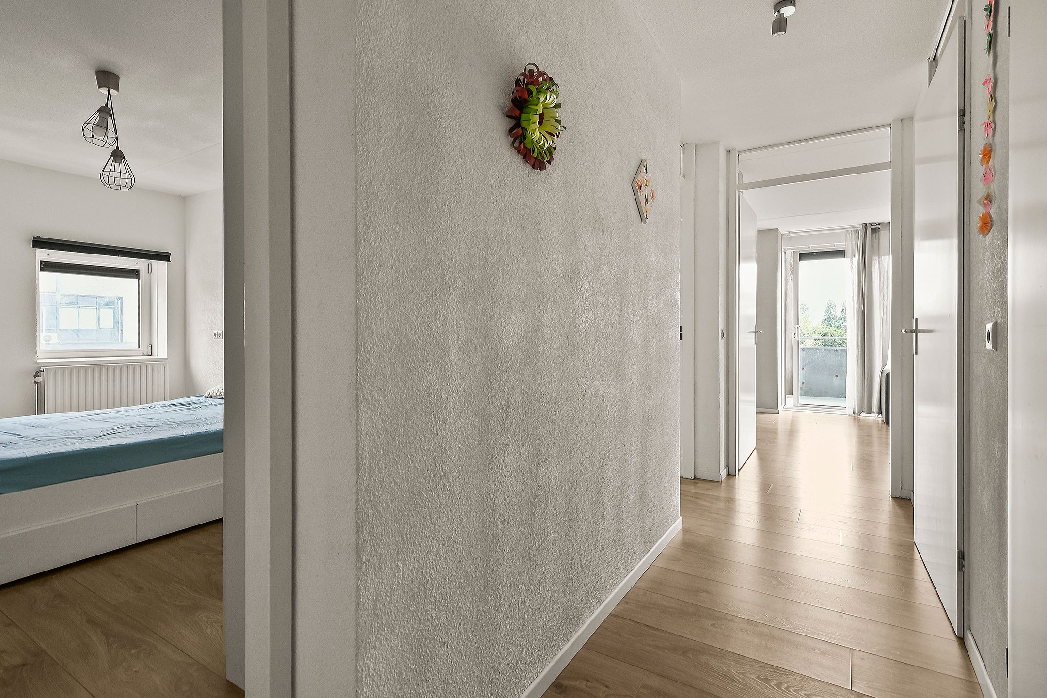 Spacious three bedroom apartment with private parking and large balcony in Floriande — 27