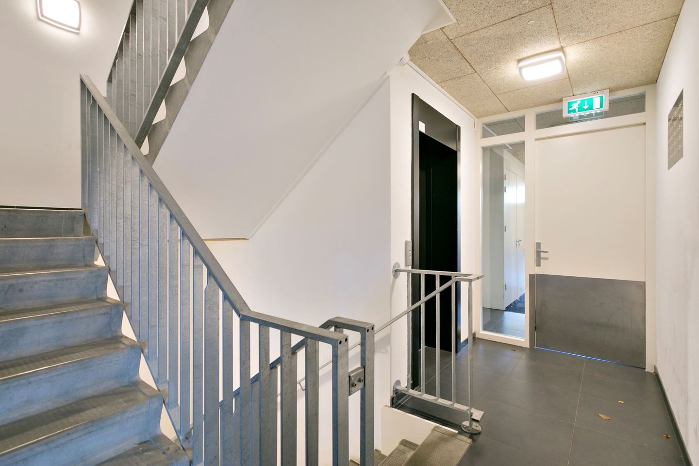 Foto 5 van Ringbaan-Noord 156-28