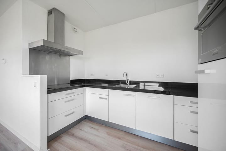 Appartement te koop: Vooronder 78, Almere