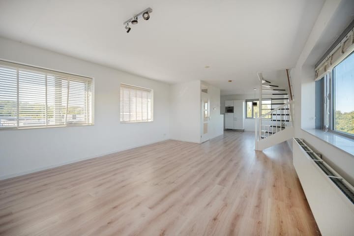 Appartement te koop: Vooronder 78, Almere