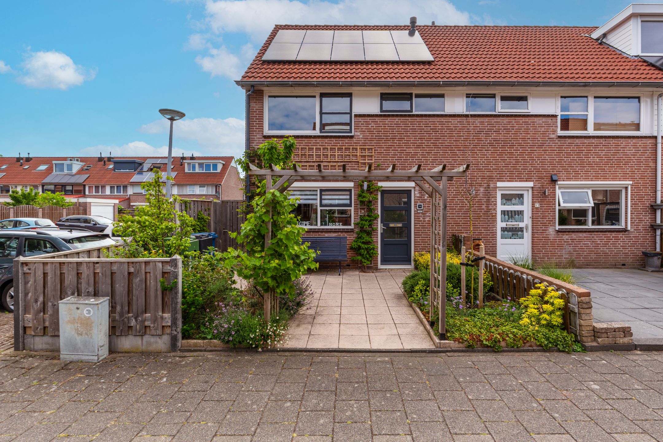 Roosje Vosstraat 14