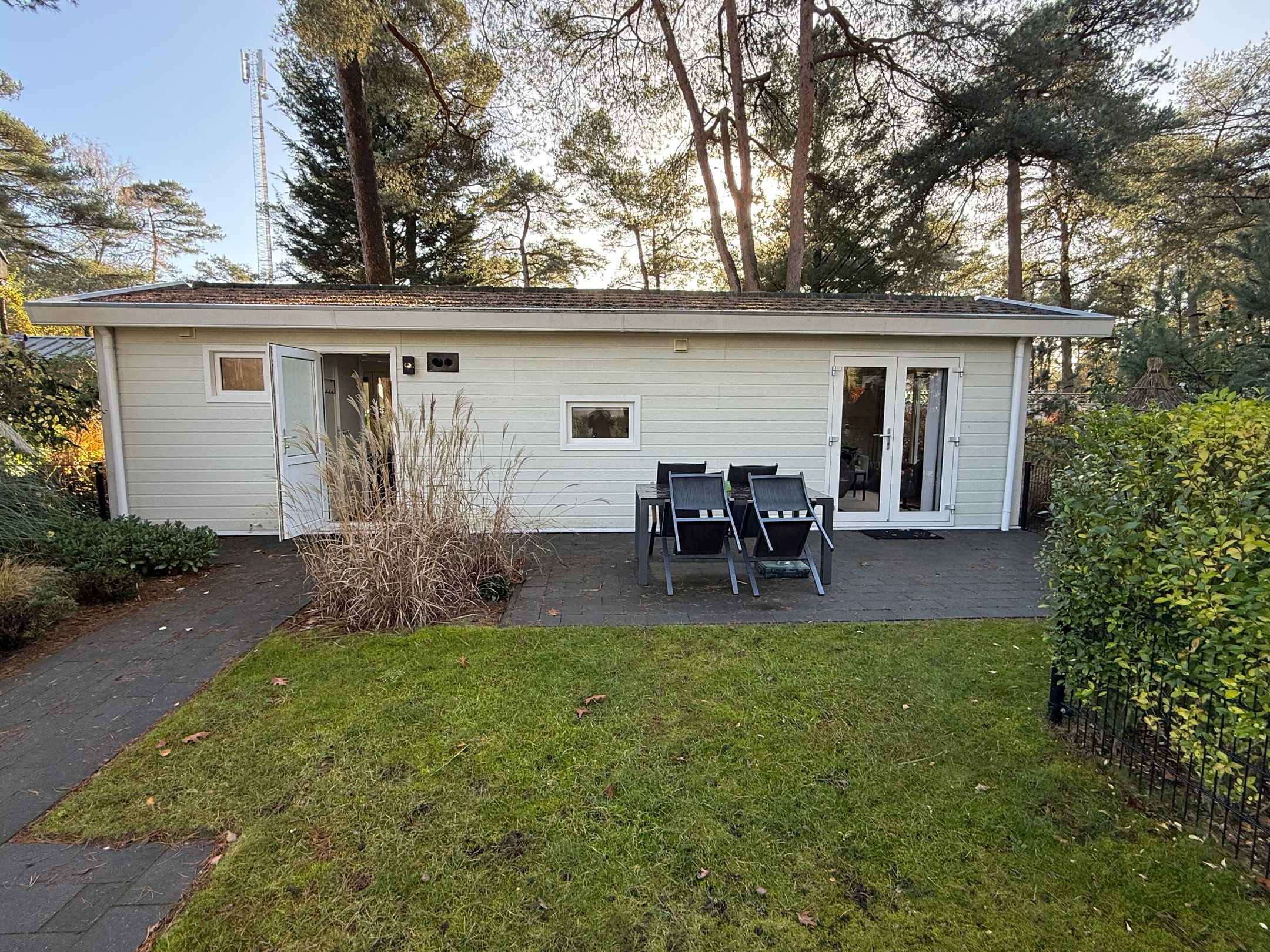 2-bedroom freehold villa in Otterlo — photo 1 of 5
