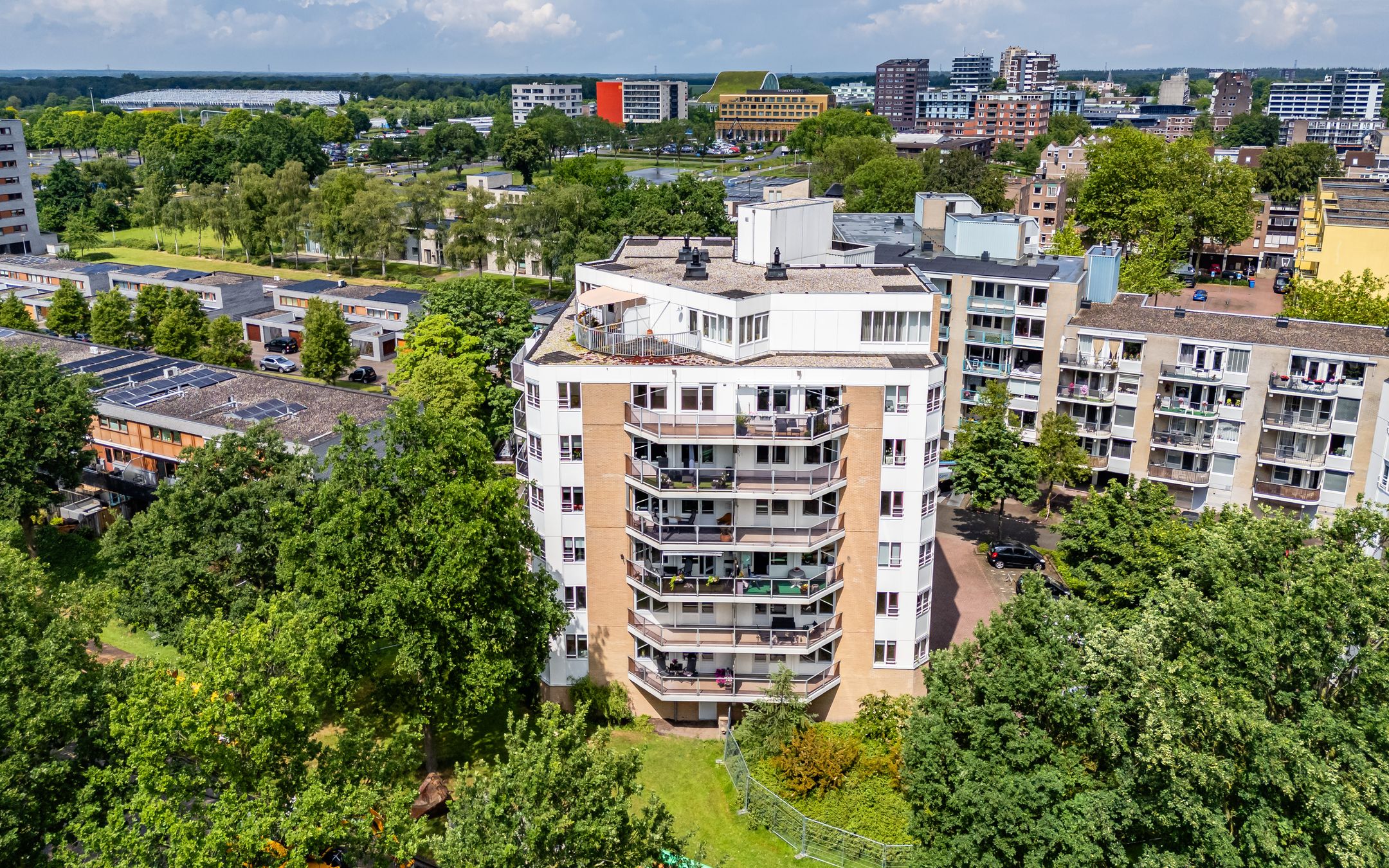Klepel 400 Emmen - Aanzicht 2