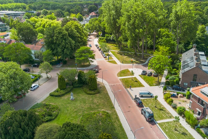 Tussenwoning te huur: Storm van 's-Gravesandeweg 7, Wassenaar