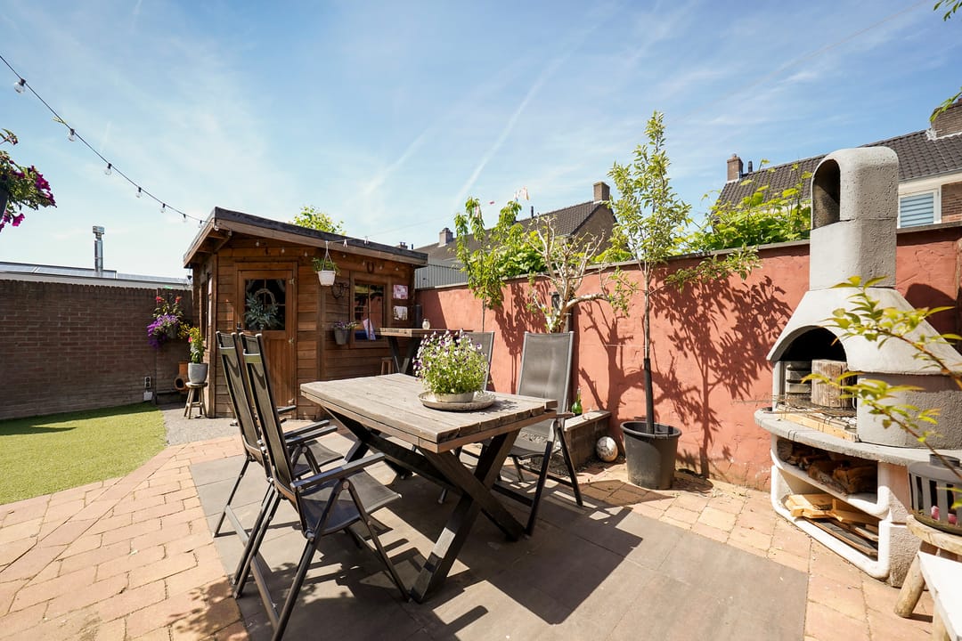 Photo 43 of Mauritsstraat 17