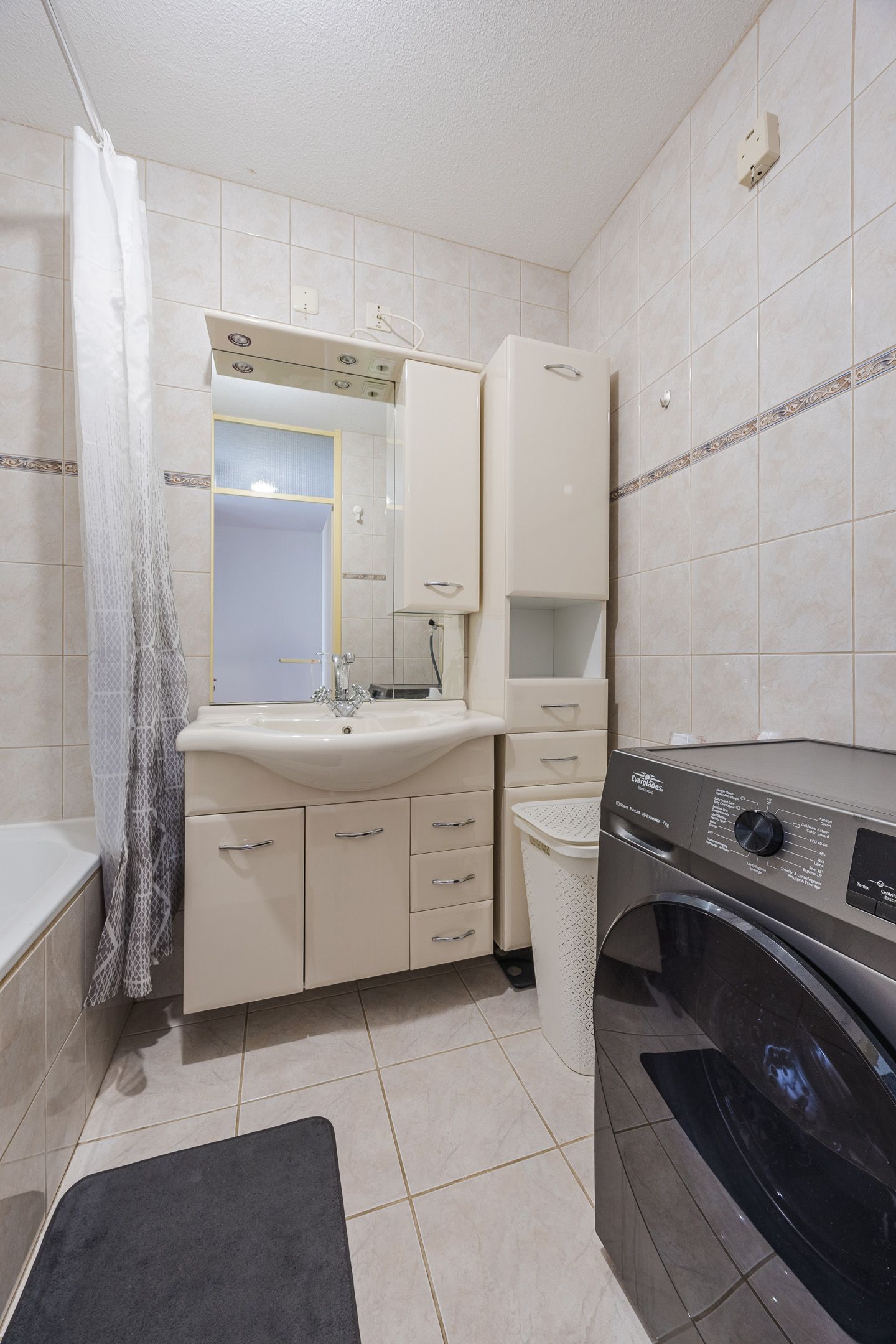 Photo 24 of Louis Davidsstraat 162